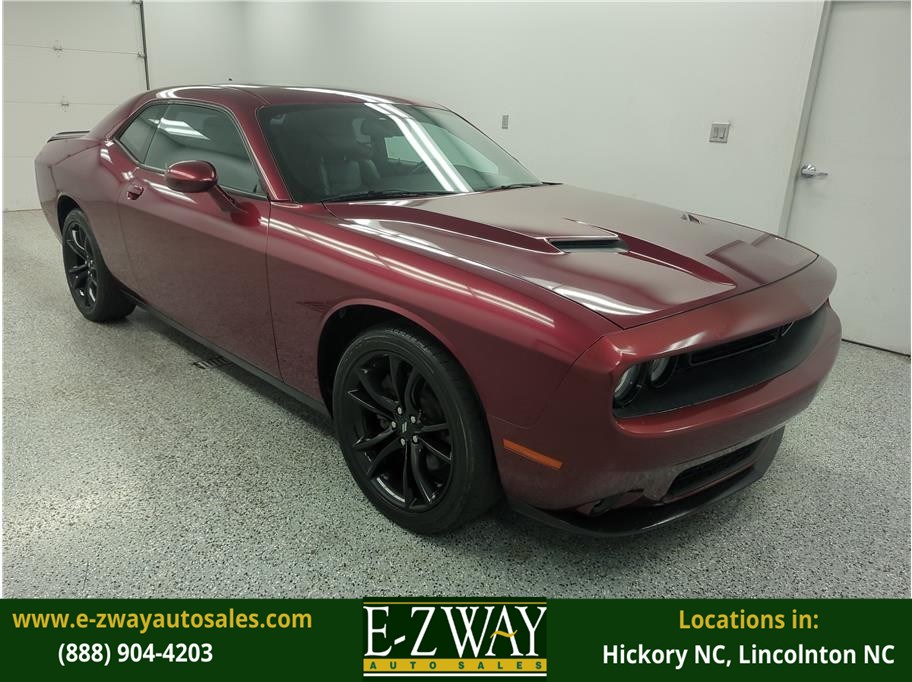2018 Dodge Challenger SXT Plus