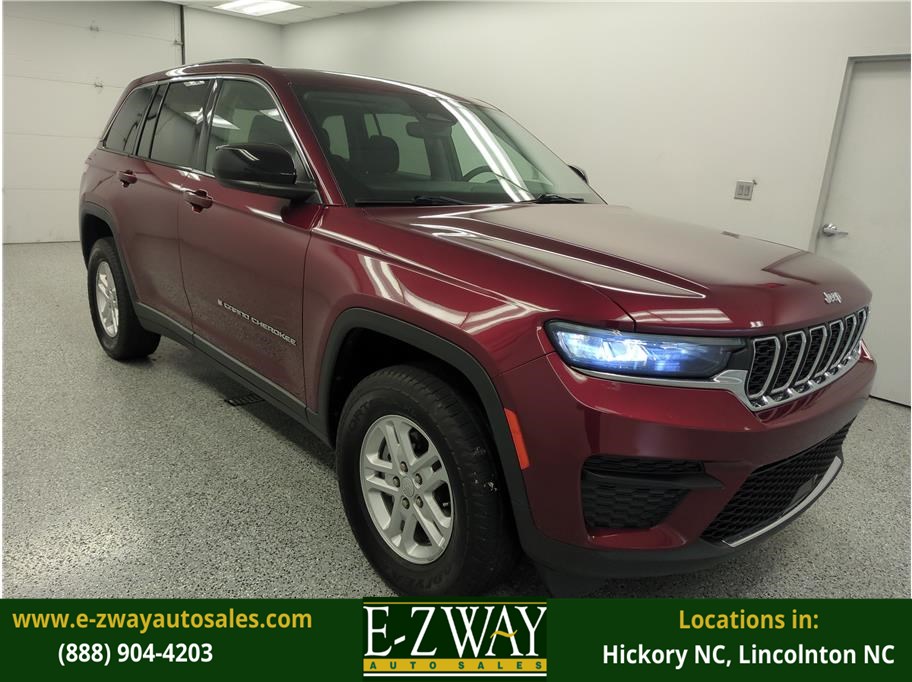 2023 Jeep Grand Cherokee Laredo
