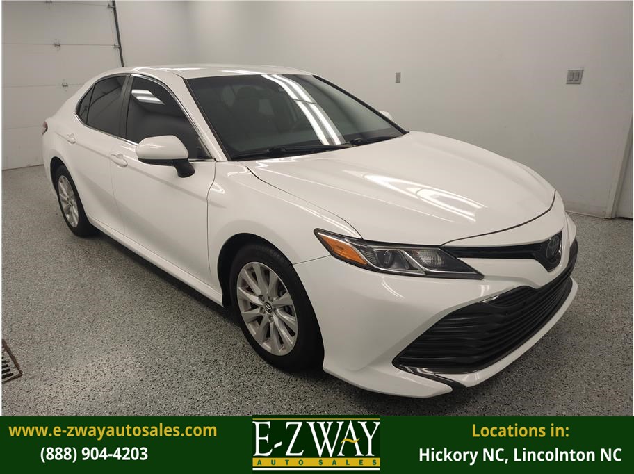 2020 Toyota Camry LE
