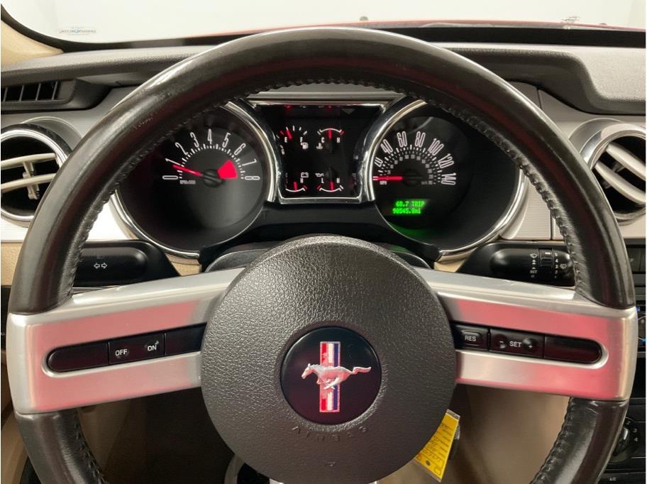 Sold 2007 Ford Mustang GT Deluxe in Hickory