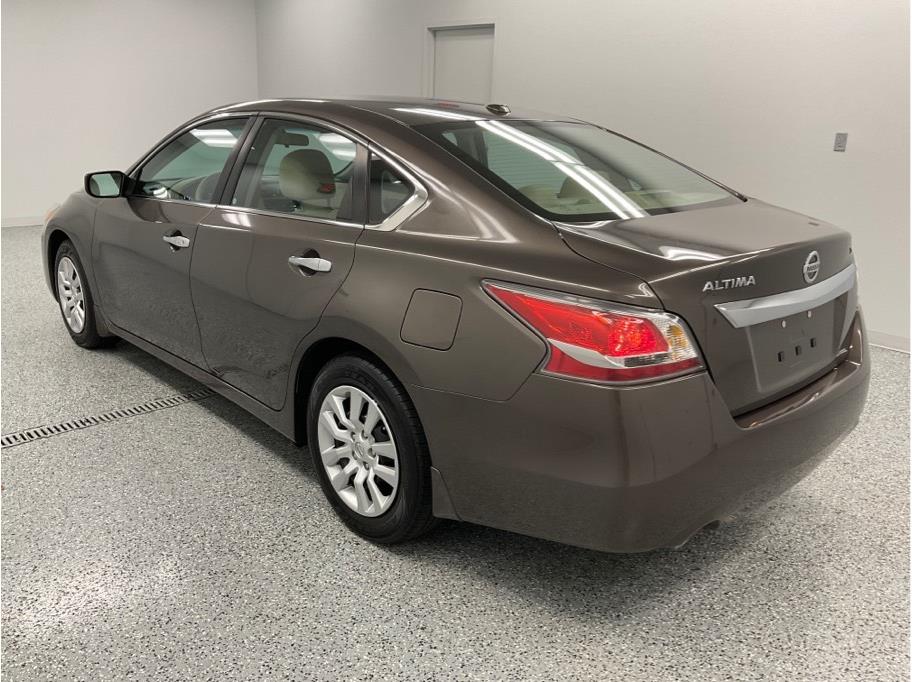 Sold 2015 Nissan Altima 2.5 S in Hickory