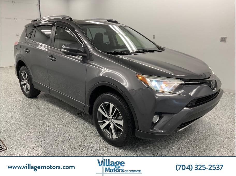 2018 Toyota RAV4 XLE