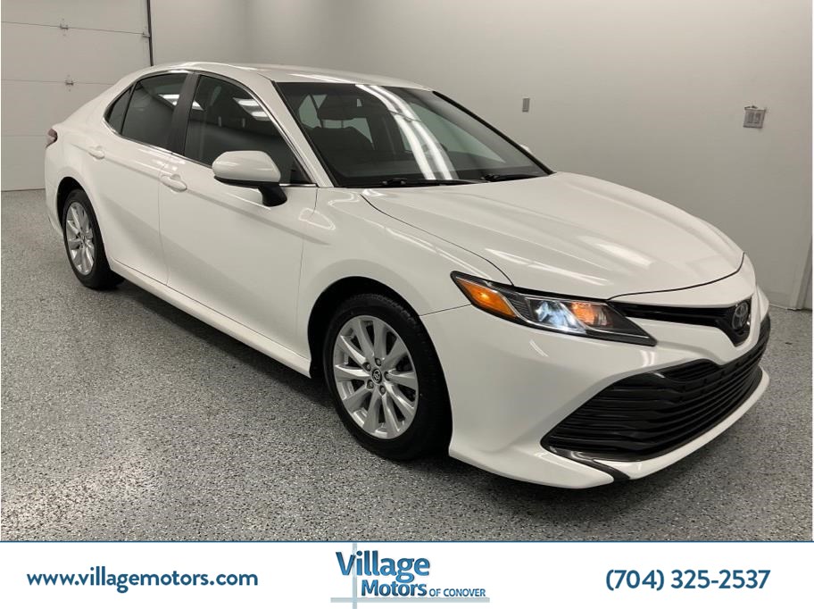 2018 Toyota Camry LE