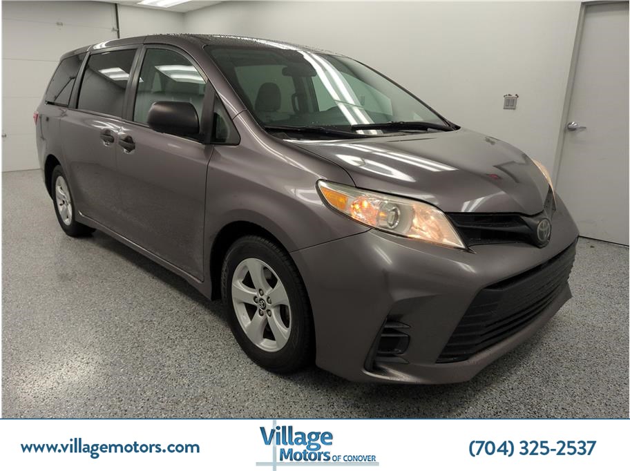 2019 Toyota Sienna L