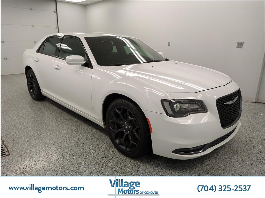 2019 Chrysler 300 300S