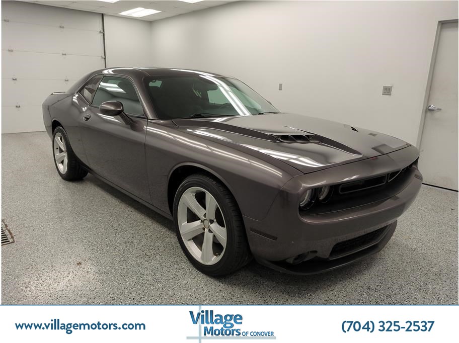 2015 Dodge Challenger SXT