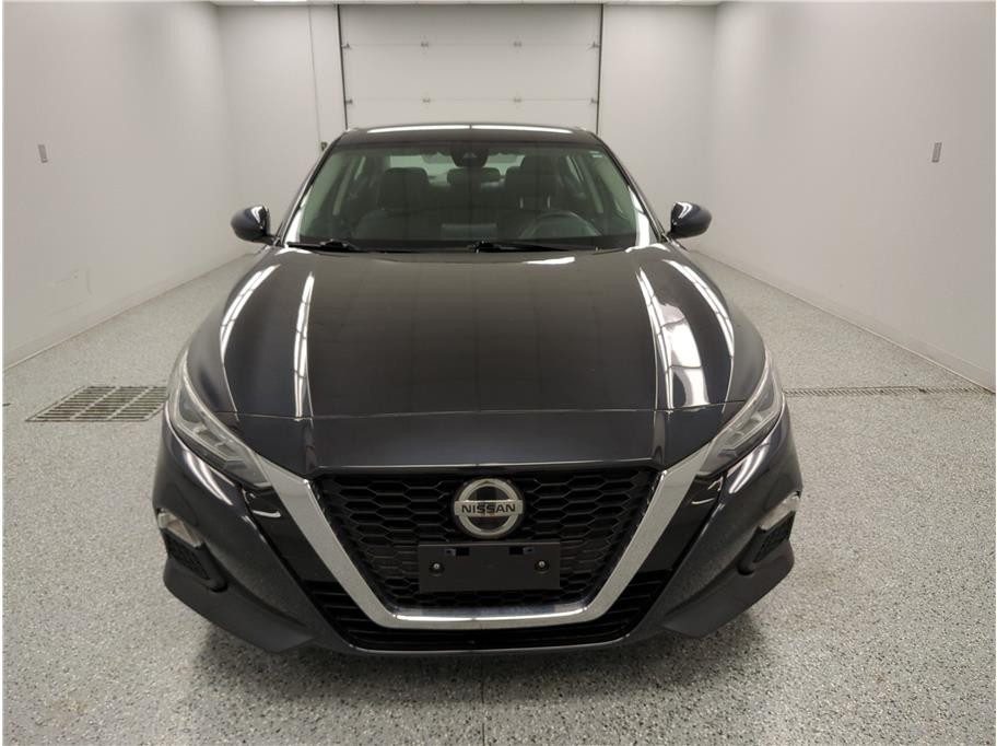 2021 Nissan Altima 2.5 SV photo 2