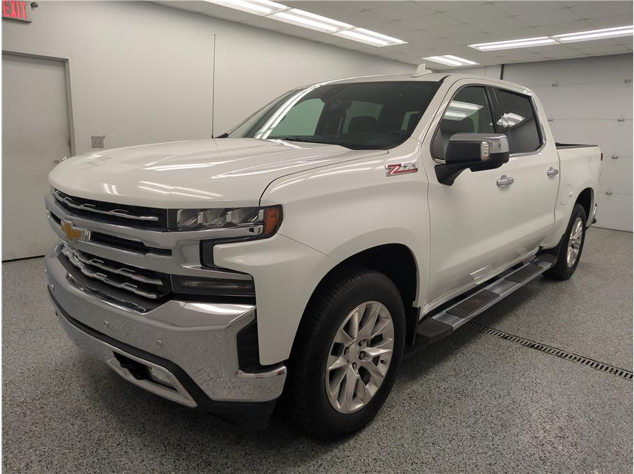2020 Chevrolet Silverado 1500 LTZ photo 3