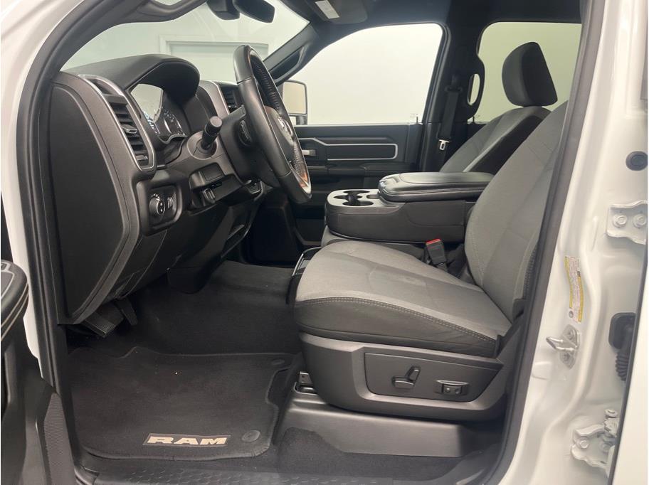 2024 Ram 2500 Big Horn photo 4