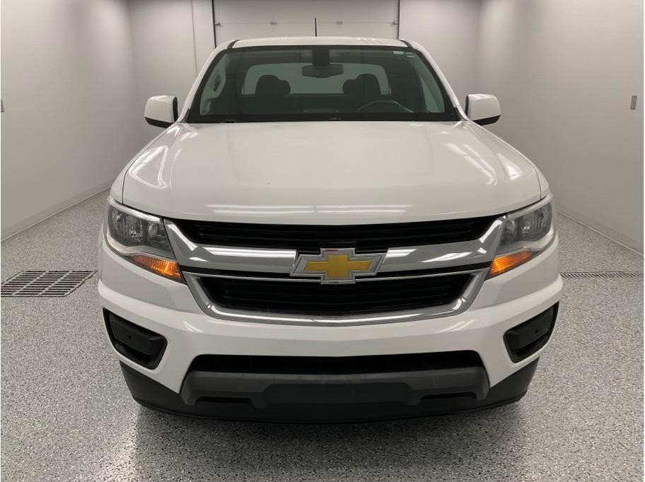 2015 Chevrolet Colorado LT photo 2