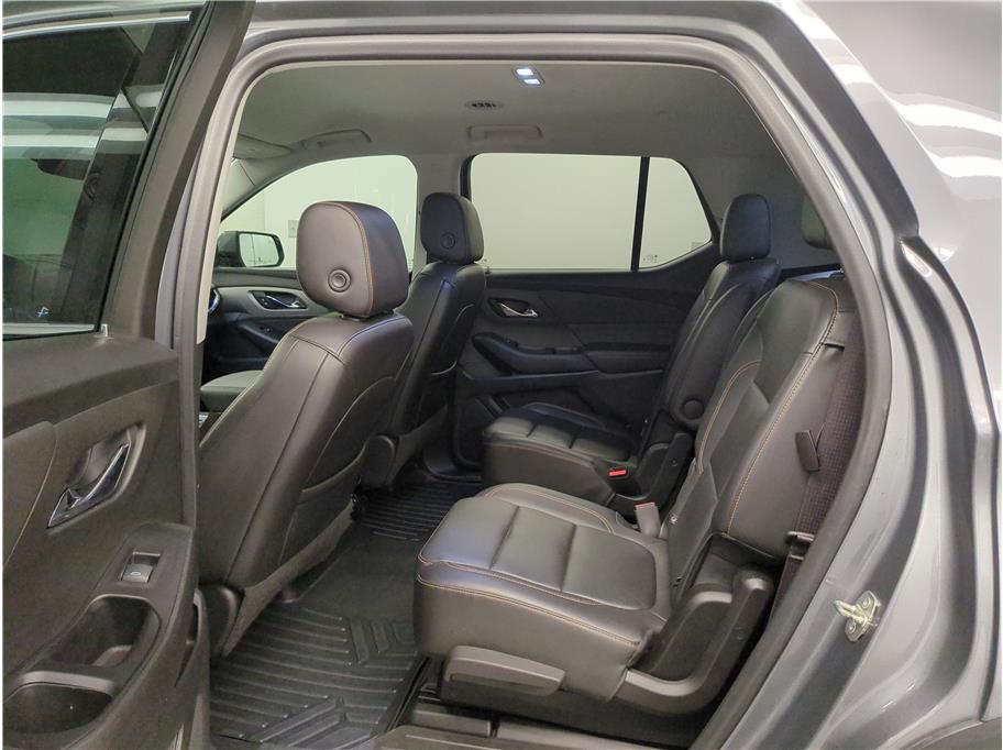 2020 Chevrolet Traverse Leather photo 4