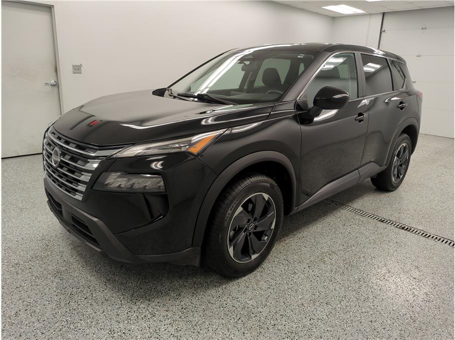 2024 Nissan Rogue SV photo 4