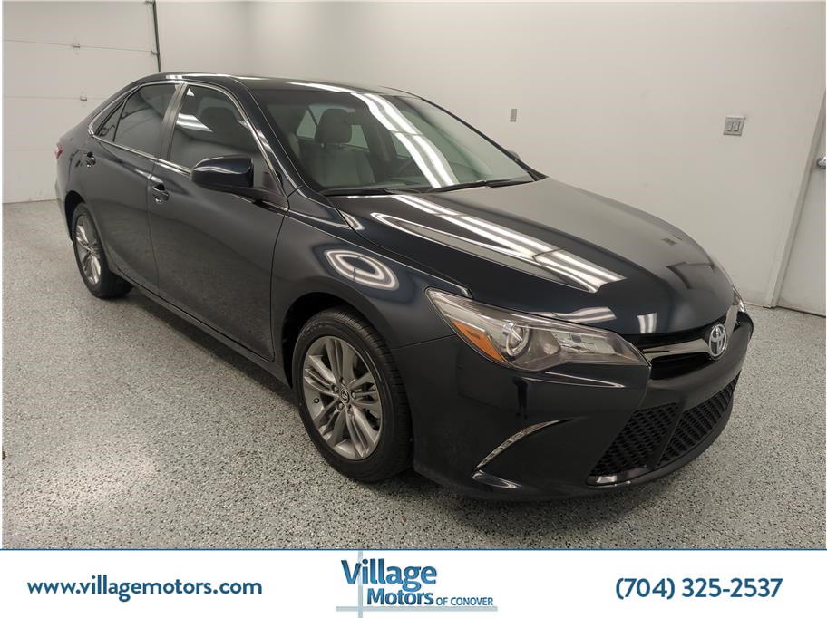 2016 Toyota Camry 2.5 Auto Special Edition's photo