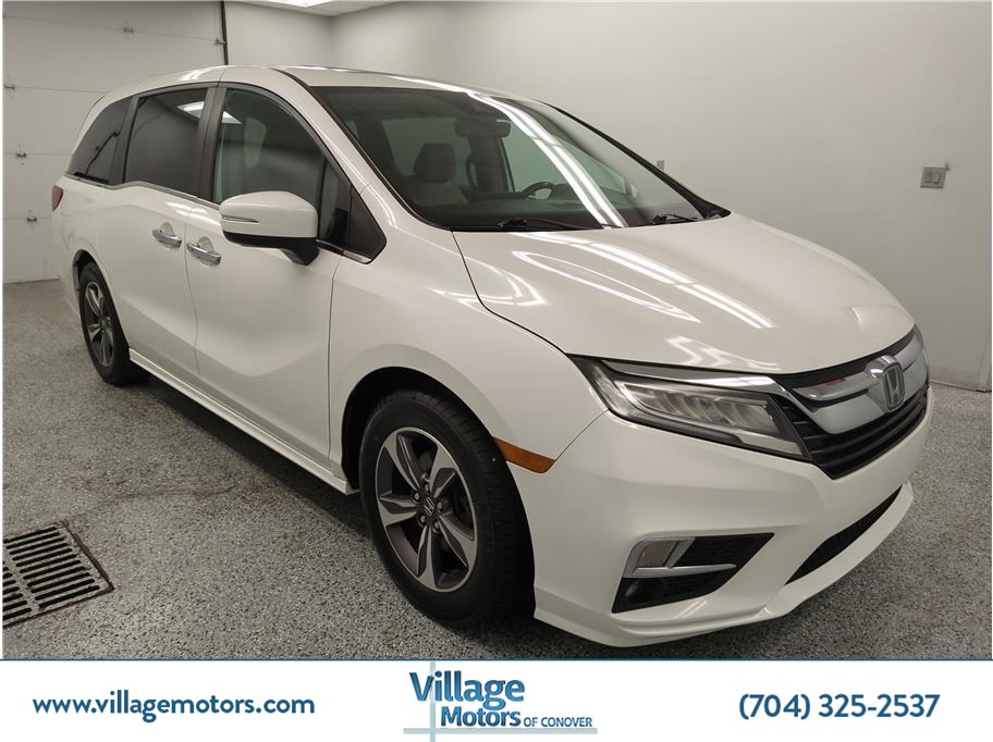 2020 Honda Odyssey Touring's photo