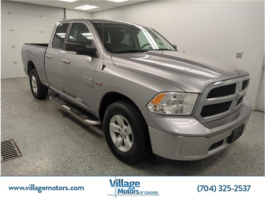 2019 RAM 1500 Classic SLT 4x4 Quad Cab 6'4's photo