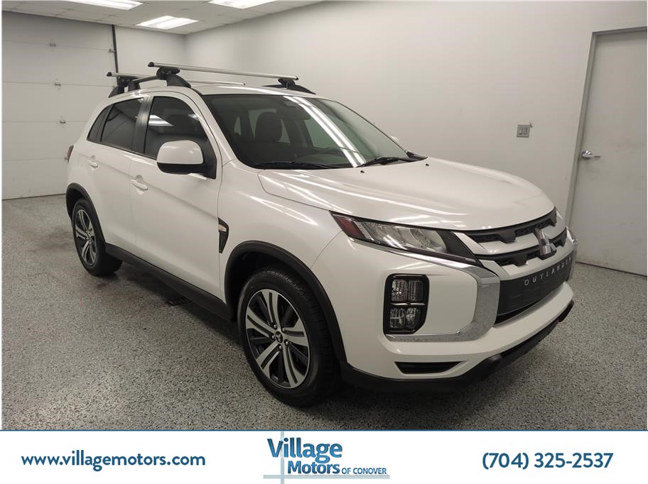 2021 Mitsubishi Outlander Sport 2.0 ES 2WD CVT's photo