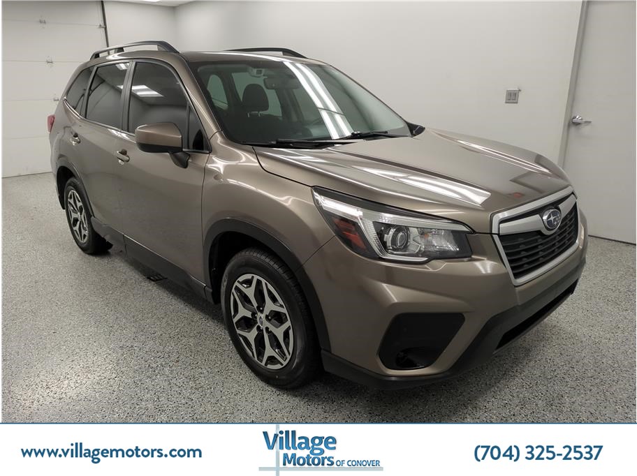 2020 Subaru Forester Premium's photo