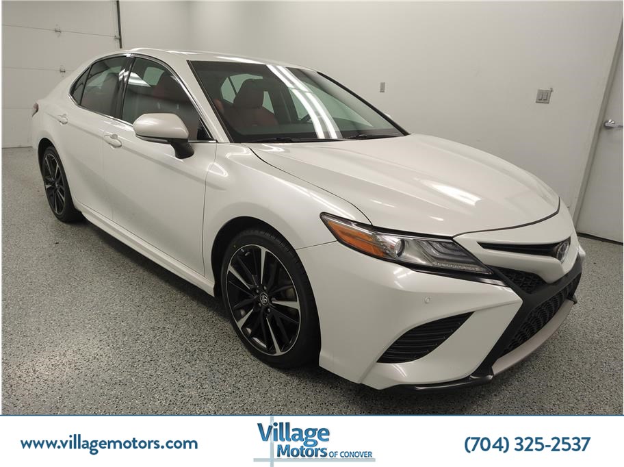 2018 Toyota Camry XSE