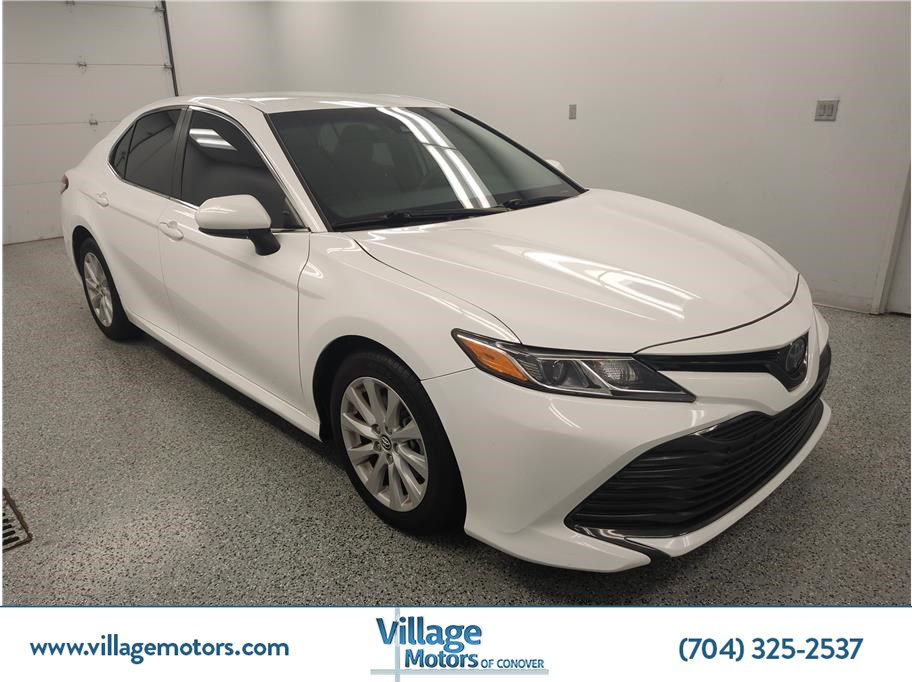 2020 Toyota Camry LE