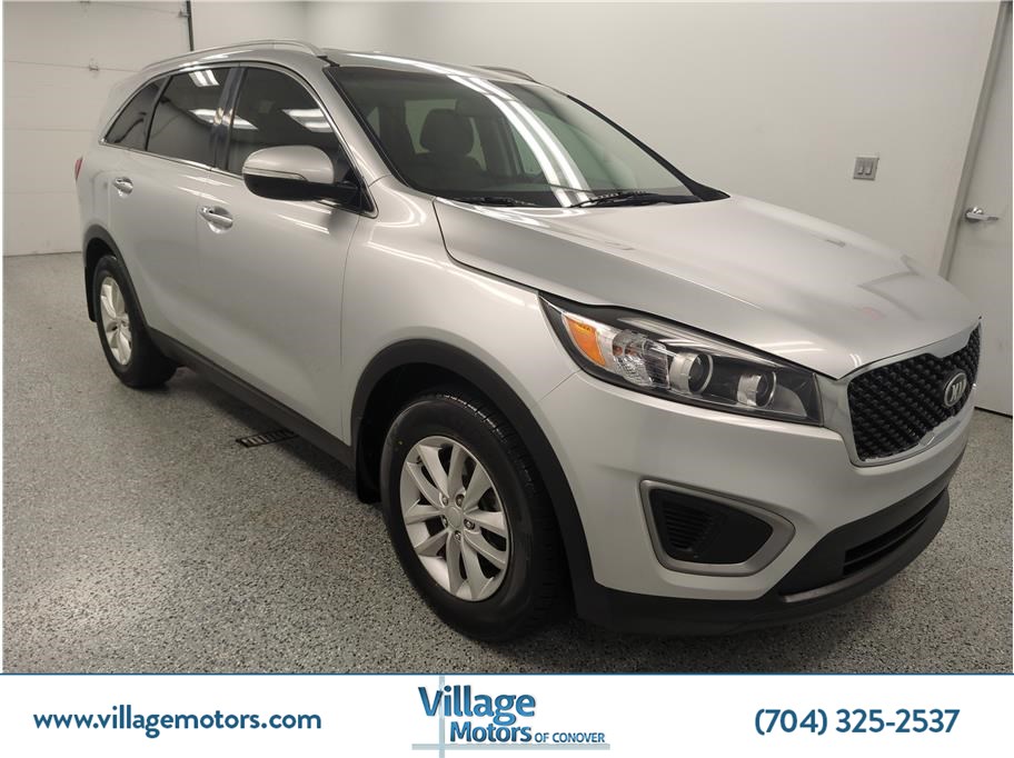 2016 Kia Sorento LX