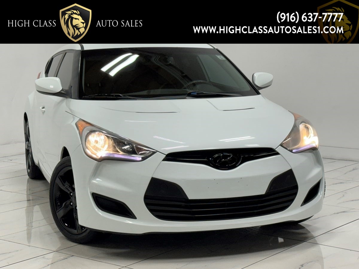 2013 Hyundai Veloster w/Gray Int