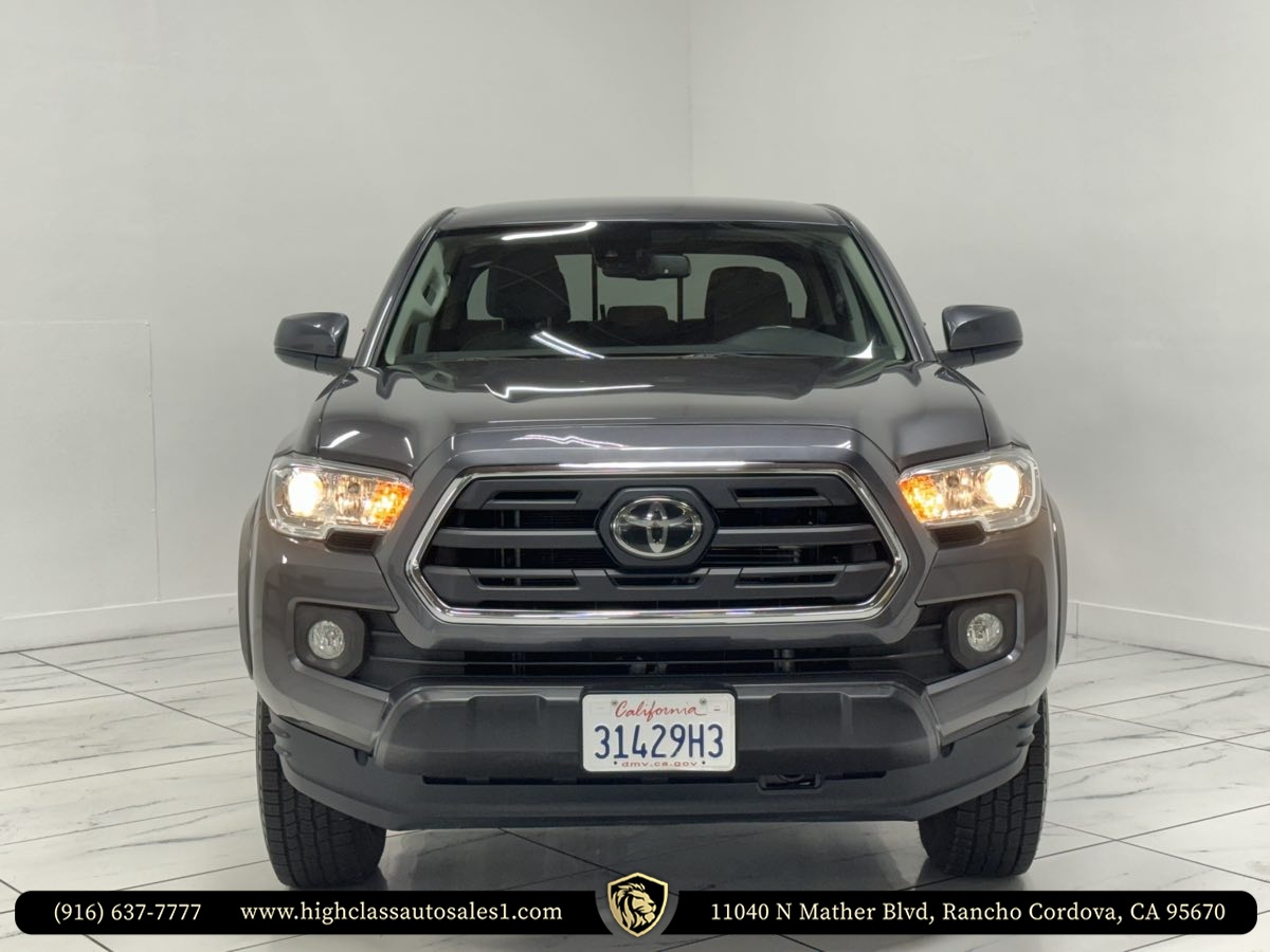 2019 Toyota Tacoma SR5 photo 3