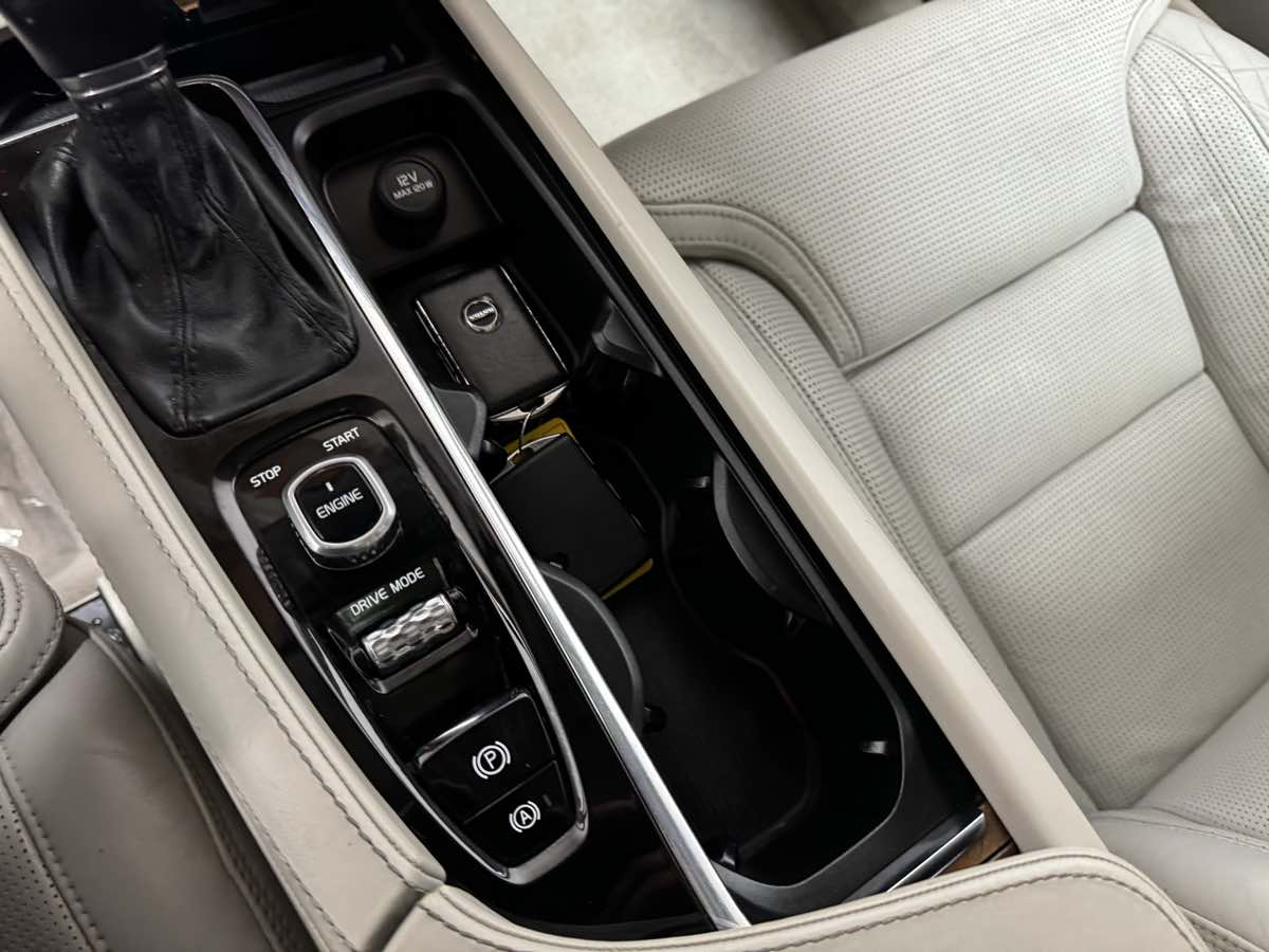 Sold 2016 Volvo XC90 T6 Inscription in Rancho Cordova