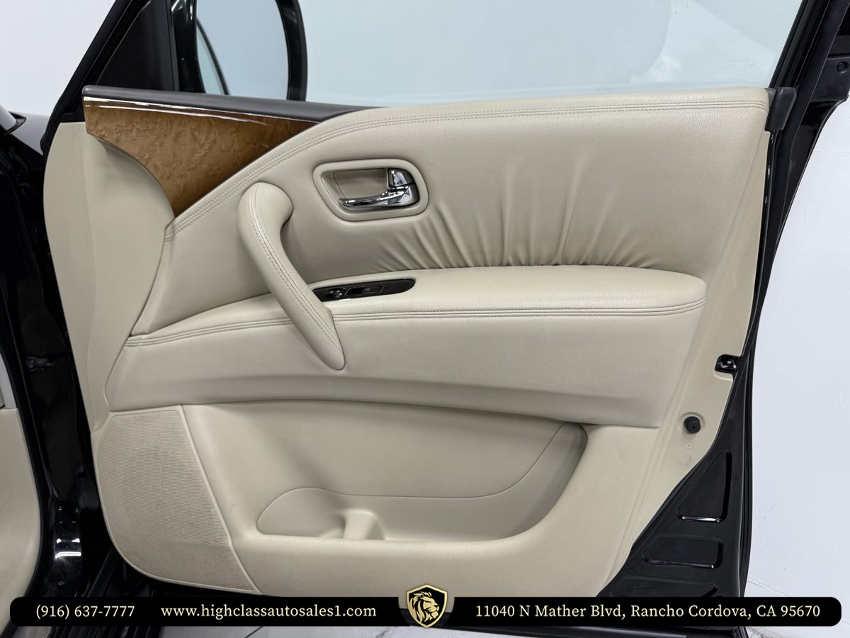 2012 Infiniti QX56 photo 15
