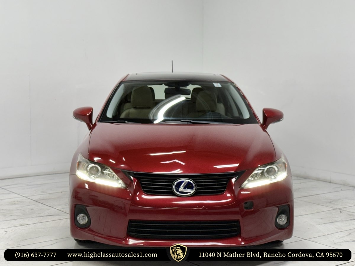 2012 Lexus CT 200h photo 3
