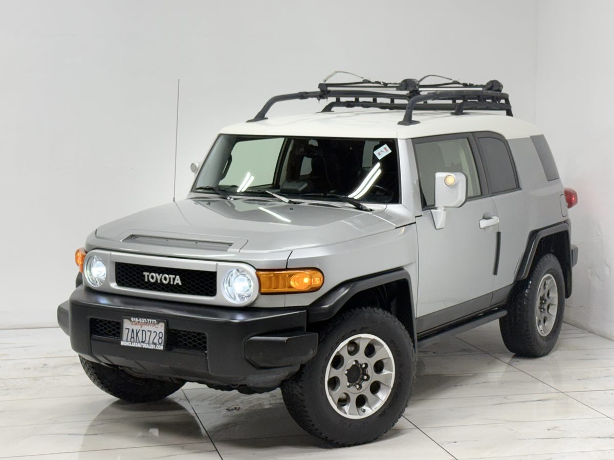 Sold 2012 Toyota FJ Cruiser in Rancho Cordova