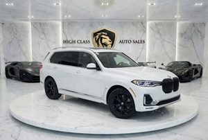View 2020 BMW X7 