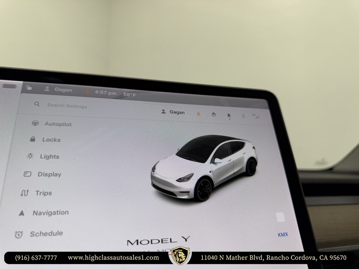 2022 Tesla Model Y Performance photo 31