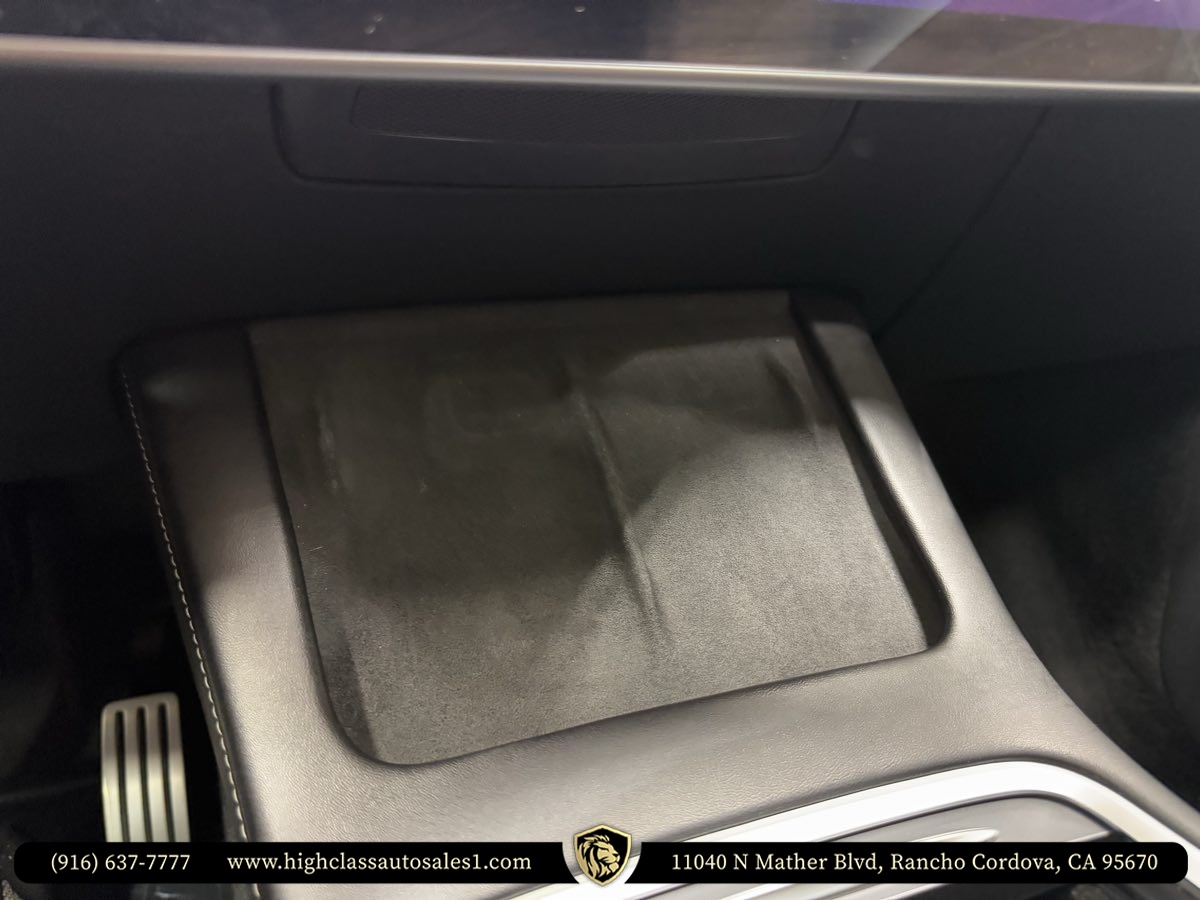 2022 Tesla Model Y Performance photo 32