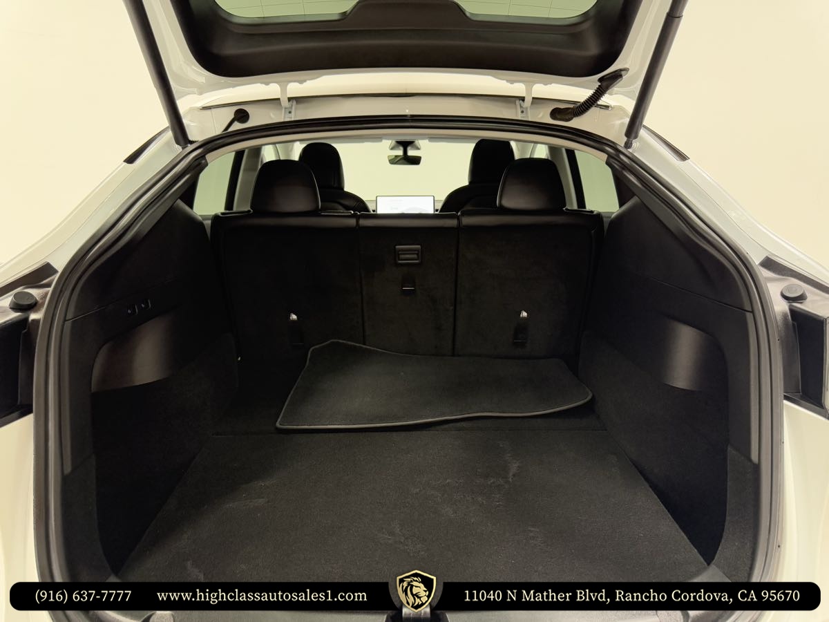 2022 Tesla Model Y Performance photo 35