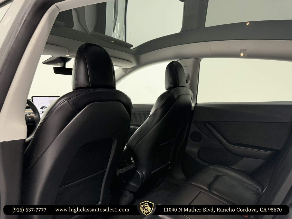 2022 Tesla Model Y Performance photo 16