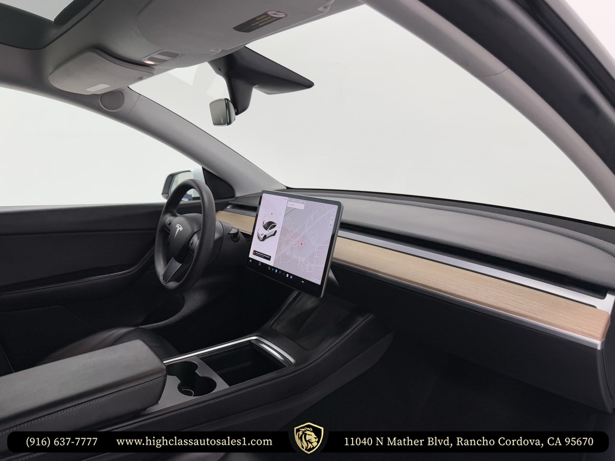 2022 Tesla Model Y Performance photo 23