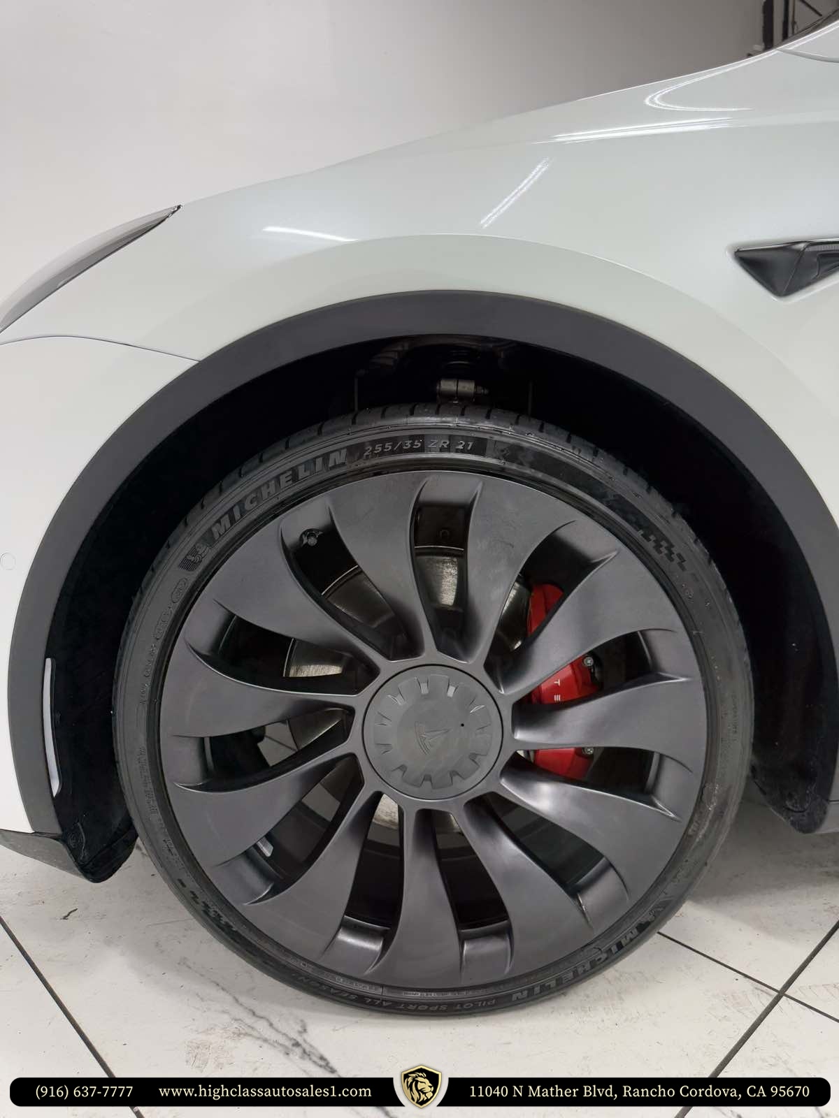 2022 Tesla Model Y Performance photo 40
