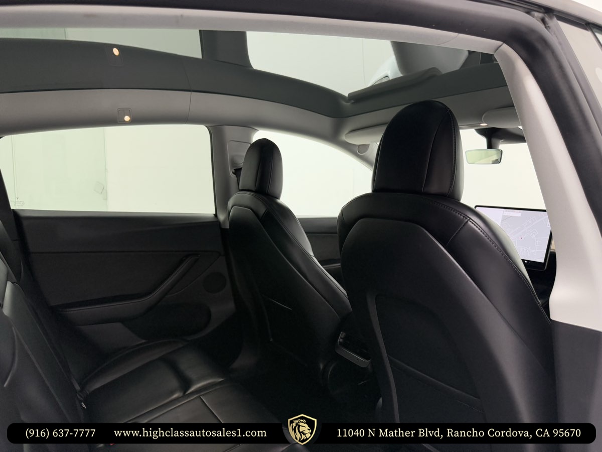 2022 Tesla Model Y Performance photo 19