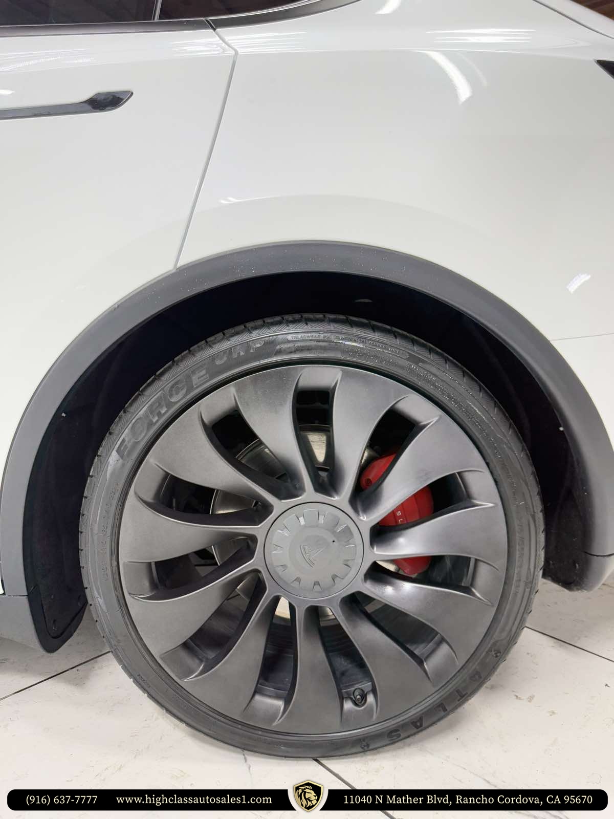 2022 Tesla Model Y Performance photo 41