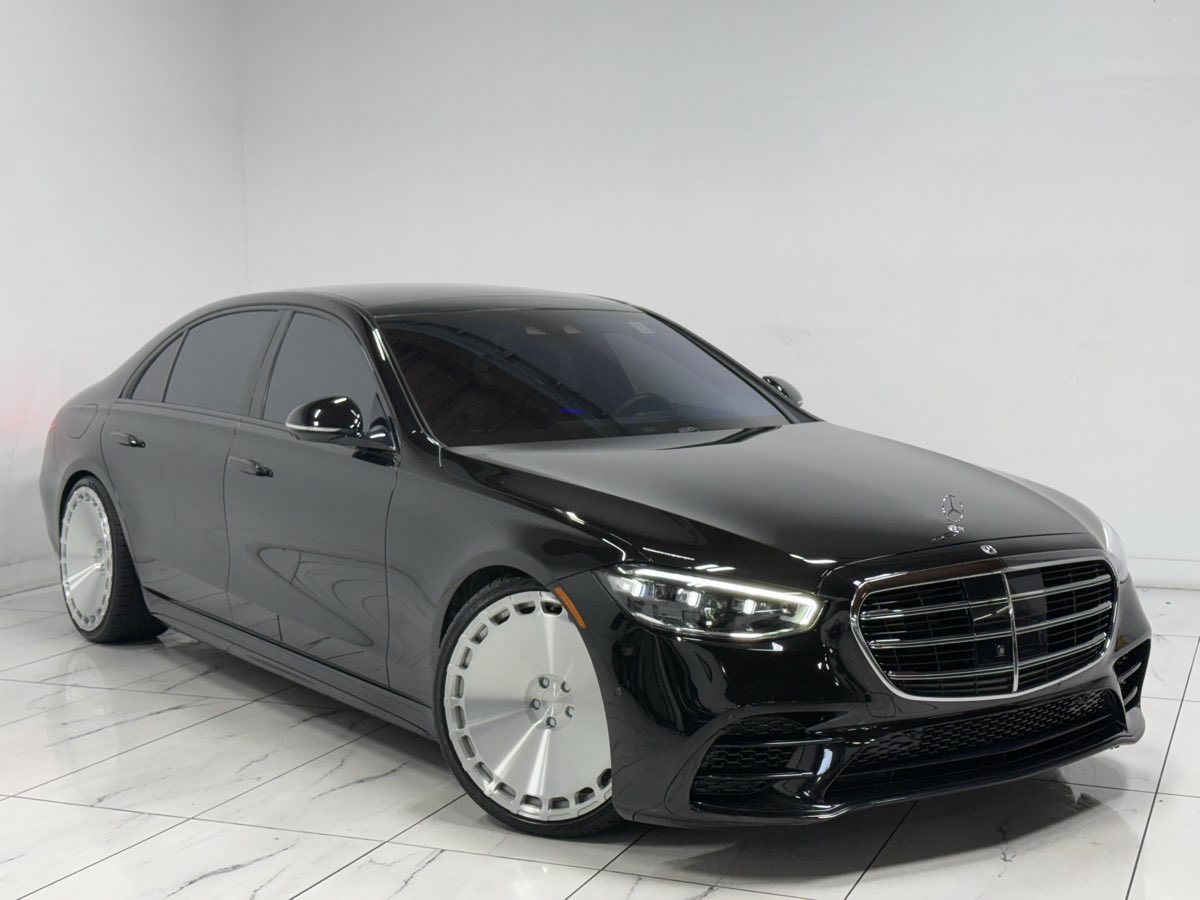 2022 Mercedes-Benz S-Class S 580 4MATIC's photo