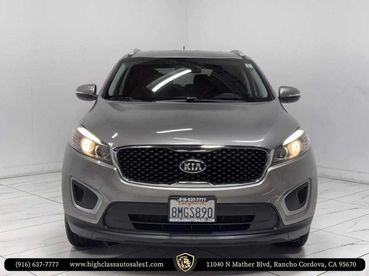 2018 Kia Sorento LX V6 photo 3