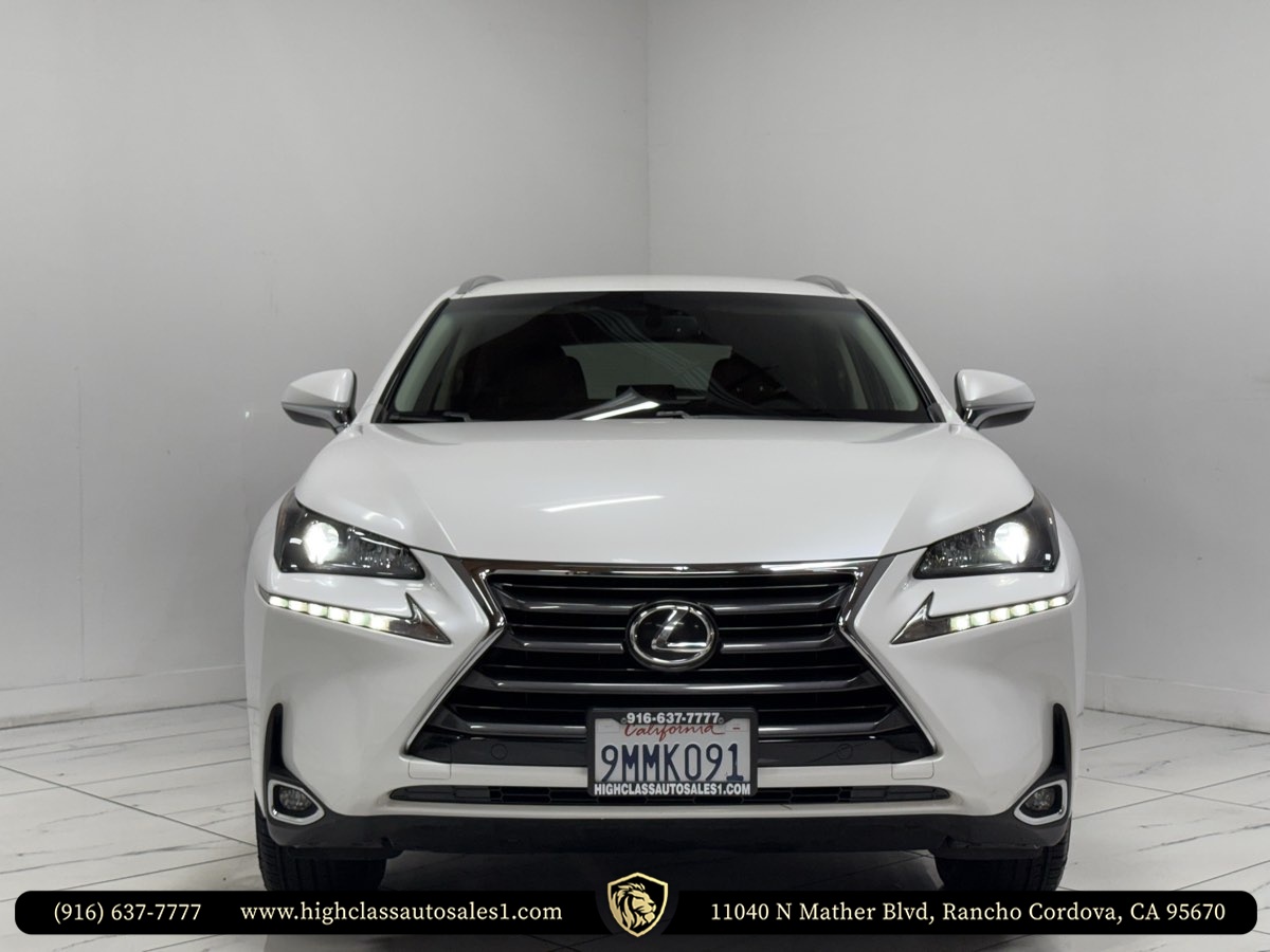 2017 Lexus NX 200t Luxury photo 3