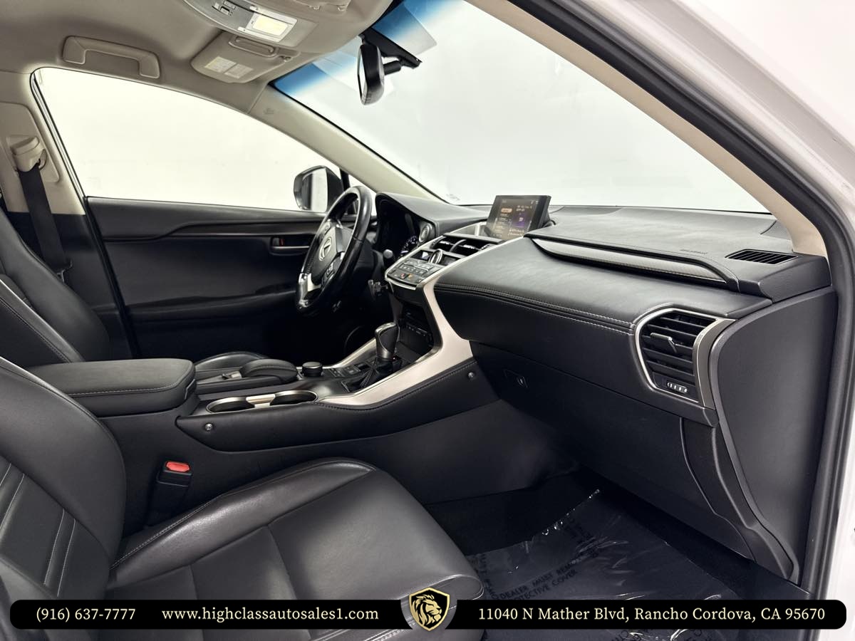 2017 Lexus NX 200t - Photo 14
