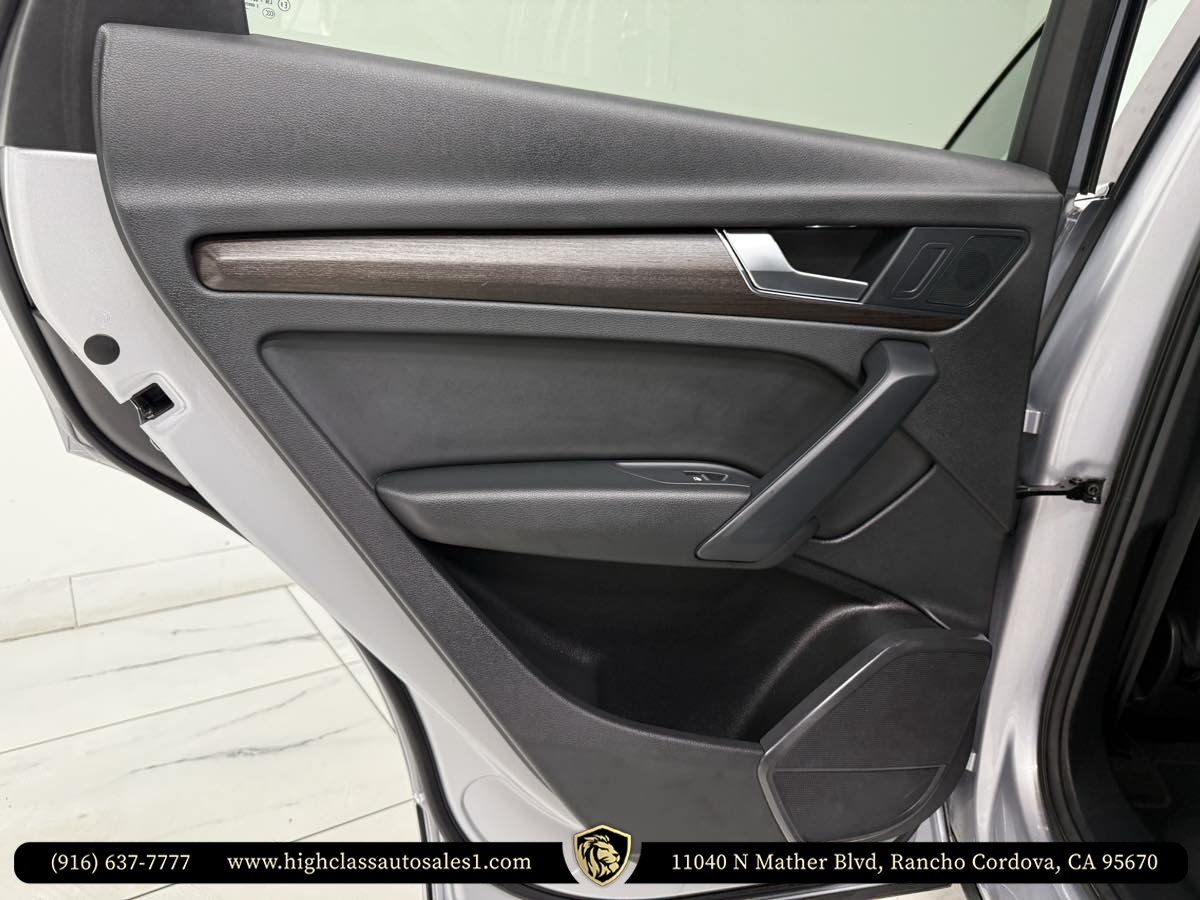2022 Audi Q5 Premium photo 21