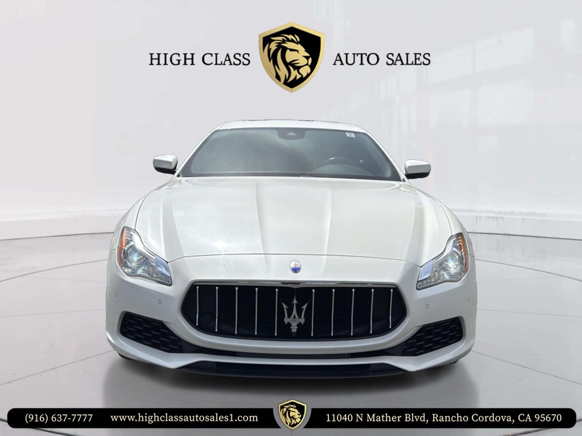 2017 Maserati Quattroporte S photo 2