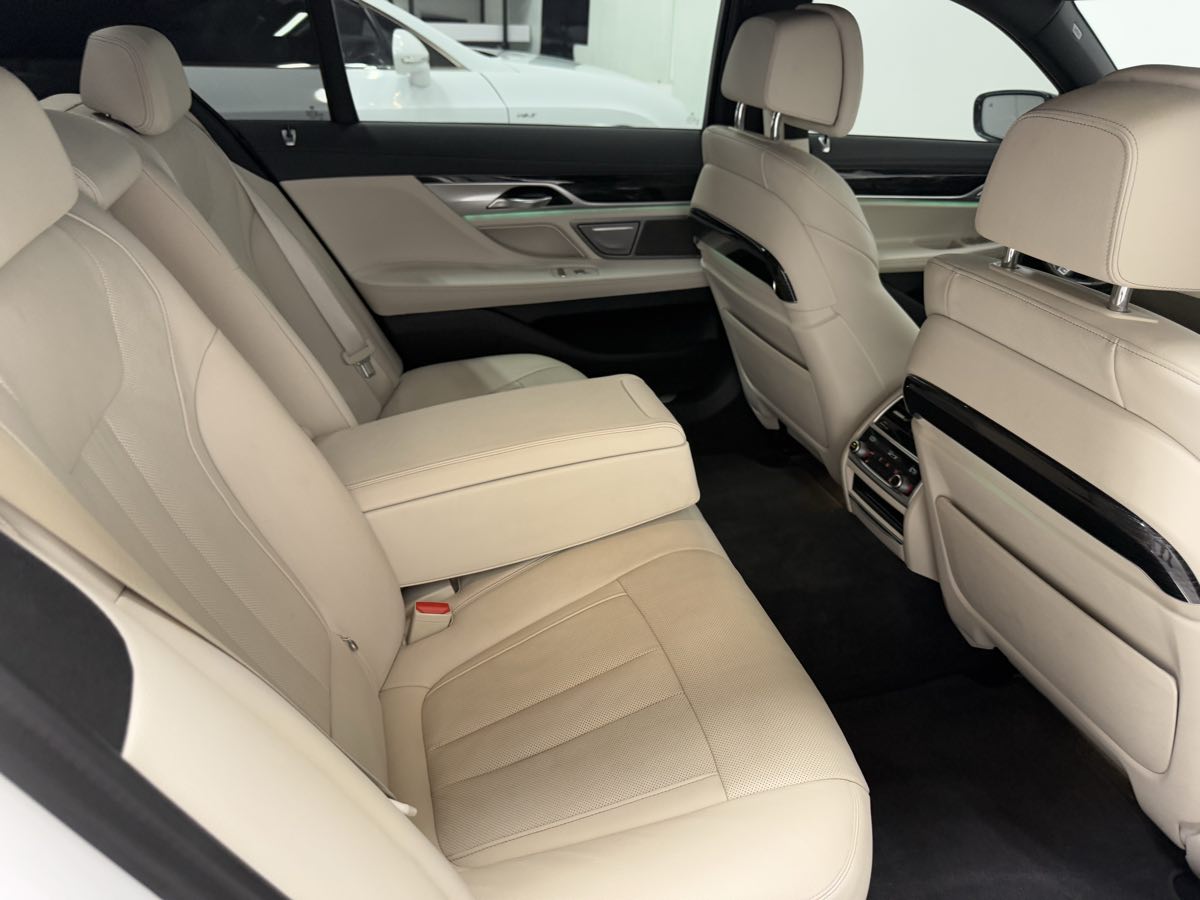 2022 Bmw 740Li photo 20