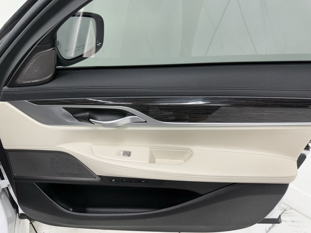 2022 Bmw 740Li photo 22