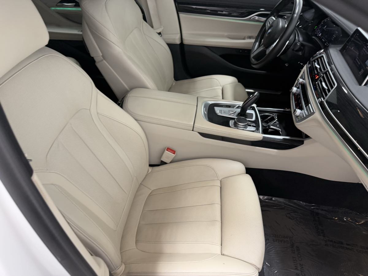 2022 Bmw 740Li photo 24