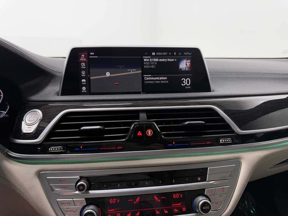 2022 Bmw 740Li photo 29