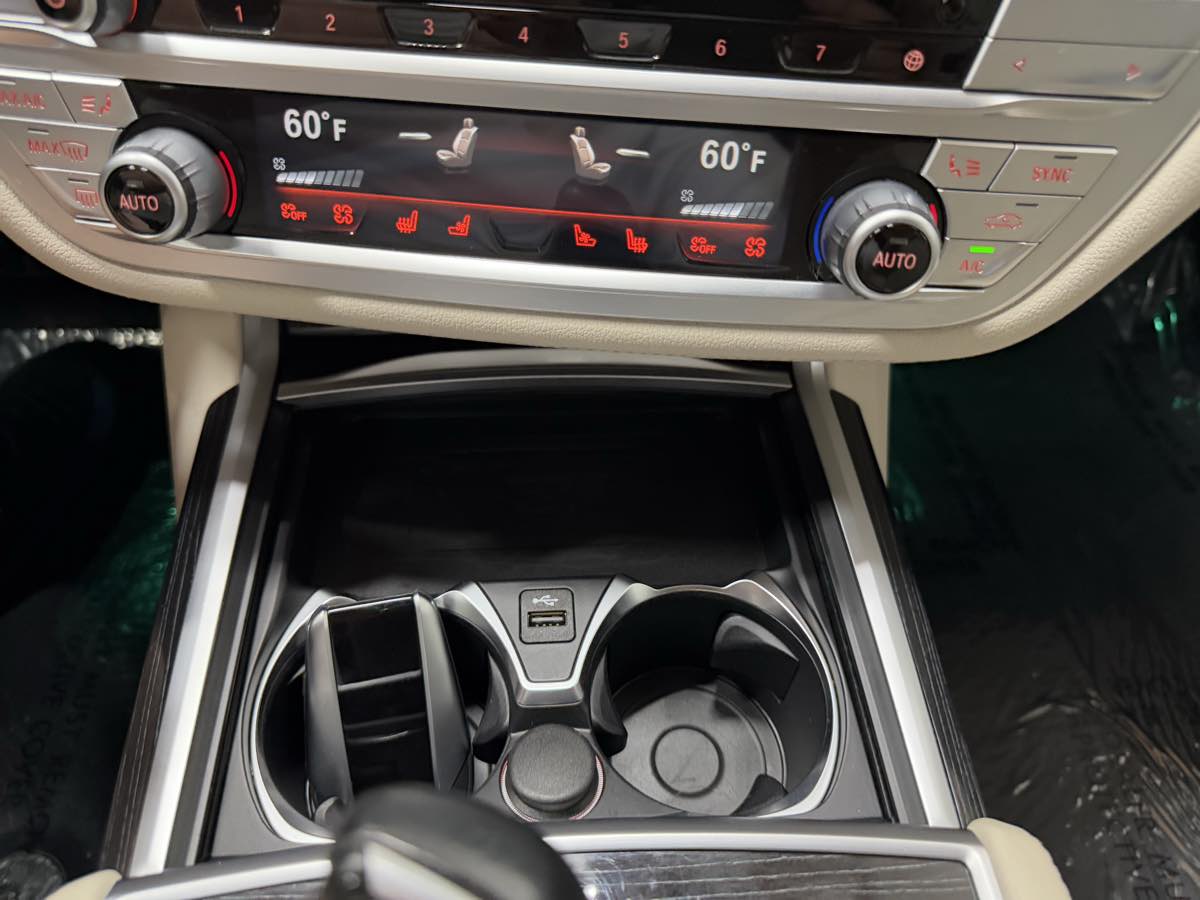 2022 Bmw 740Li photo 31